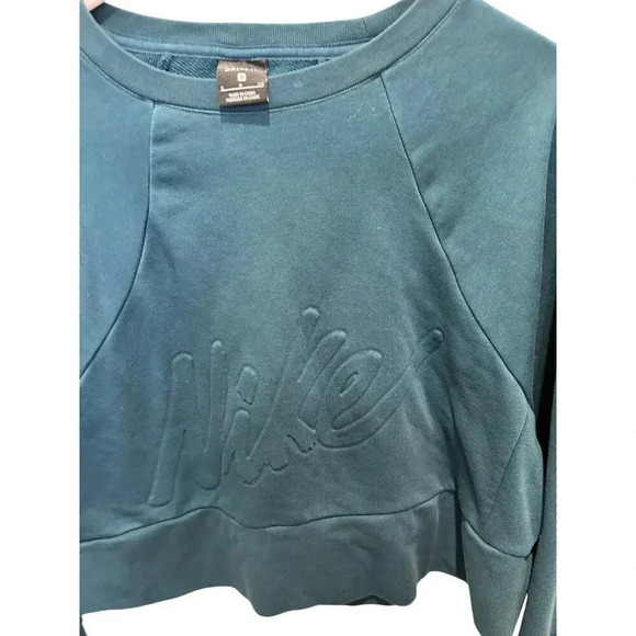 Nike Women's Dri-FIT FLocked Cropped Sweatshirt, Green, Size Small - Picture 3 of 5